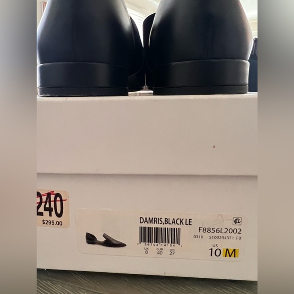 Vince. Black Flats size 10 - Picture 5 of 14